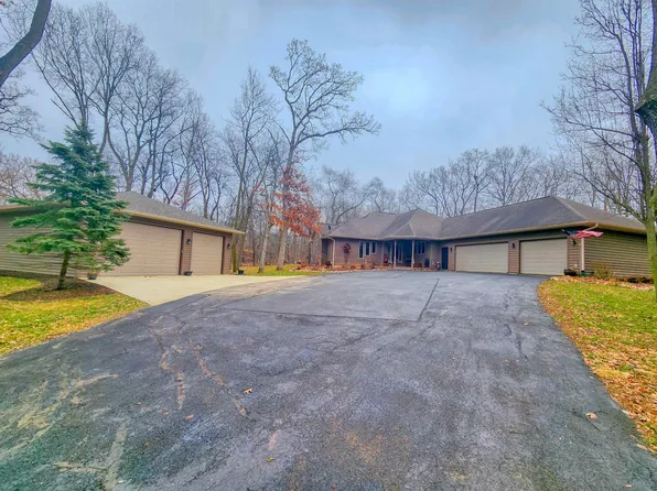21-3 Timber Shore Dr, Lanark, IL 61046