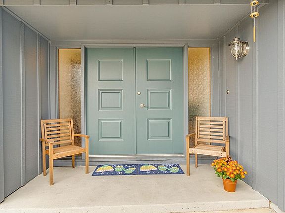 5th image of 15271 SE Topaz Ave