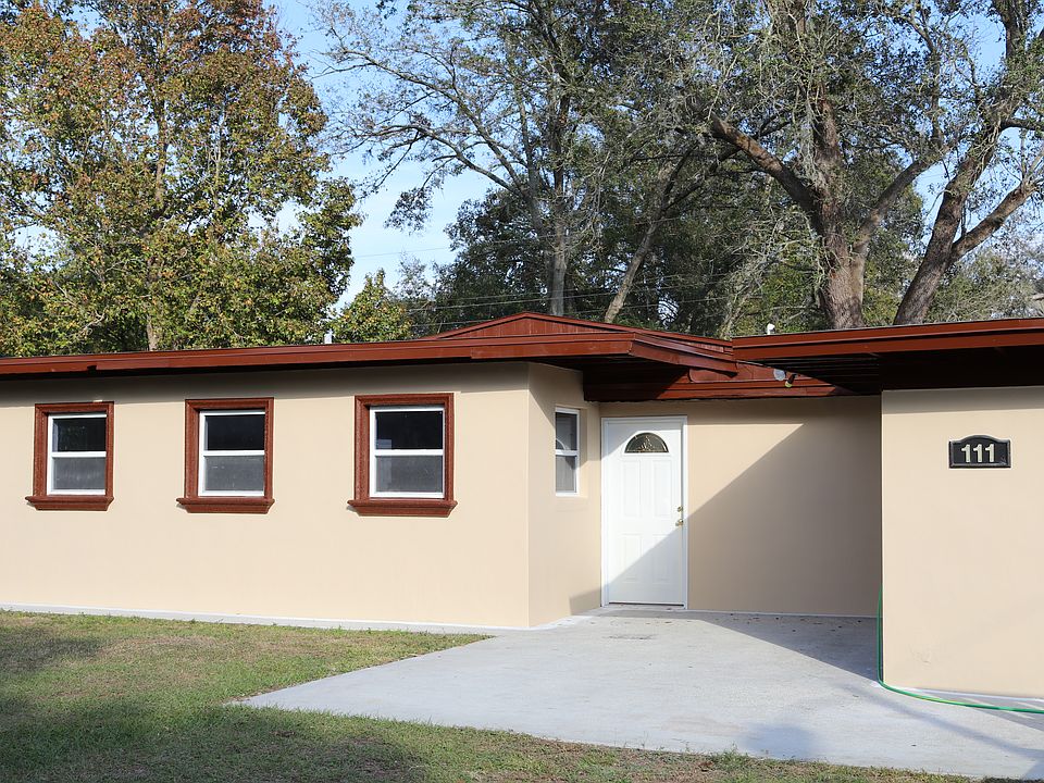 1st image of 111 W Coleman Cir