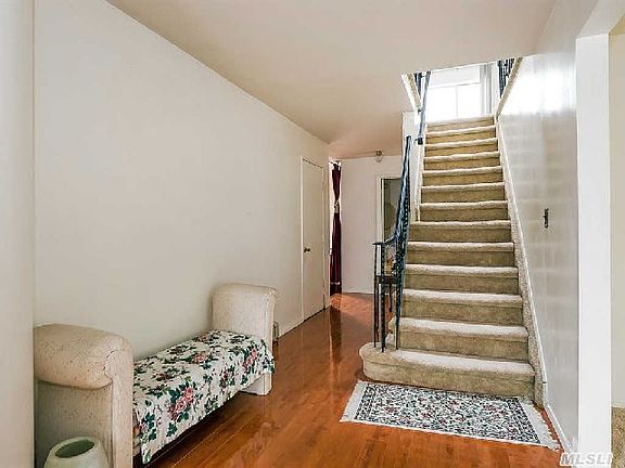 2nd image of 135 Melanie Dr