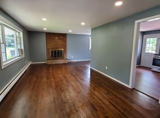 (Undisclosed Address), West Hartford, CT 06110