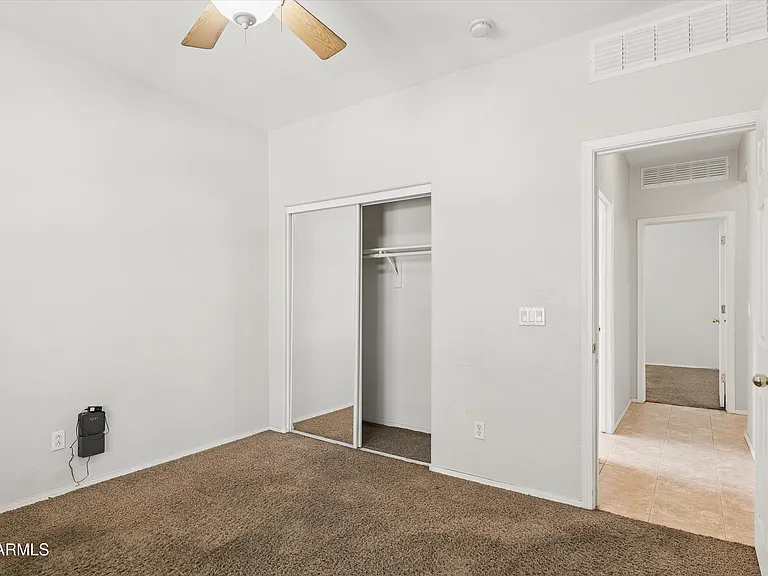 4323 W T Ryan Ln — Photo 21