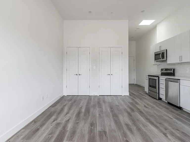 6713 York Rd #202 — Photo 5