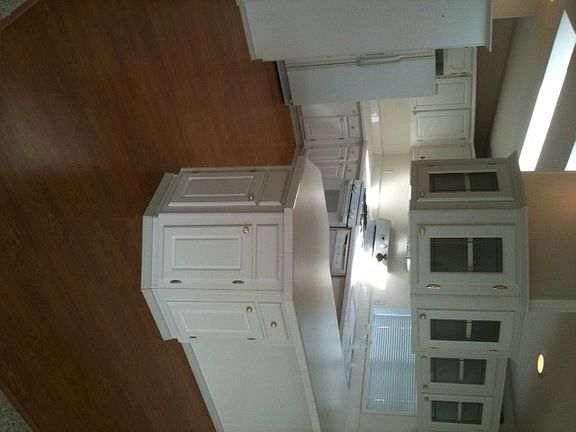 3rd image of 1112 Mt Villa St