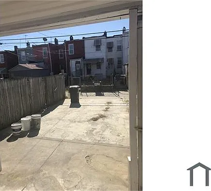 2835 Lake Ave — Photo 10