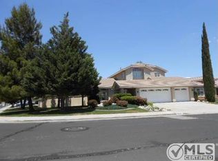 13228 Kirkwood Dr, Victorville, CA 92392