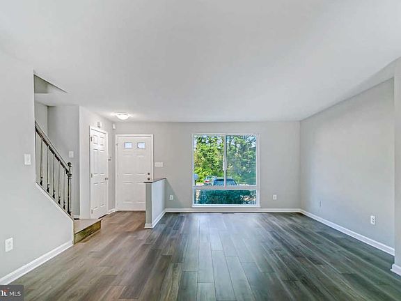 3rd image of 3020 Spice Ct