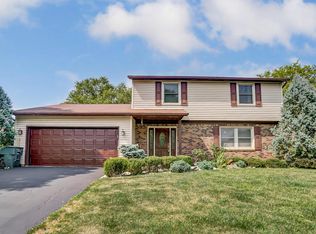 2244 Surreygate Dr, Columbus, OH 43235