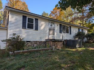 1222 Lockertsville Rd, Ashland City, TN 37015