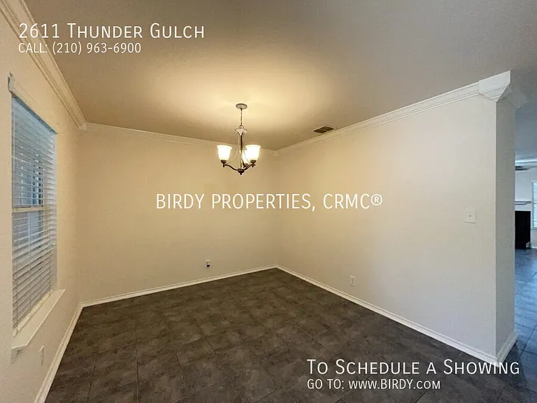 2611 Thunder Gulch — Photo 10
