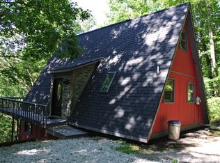 552 Franklin Farm Rd, Franklin, NC 28734