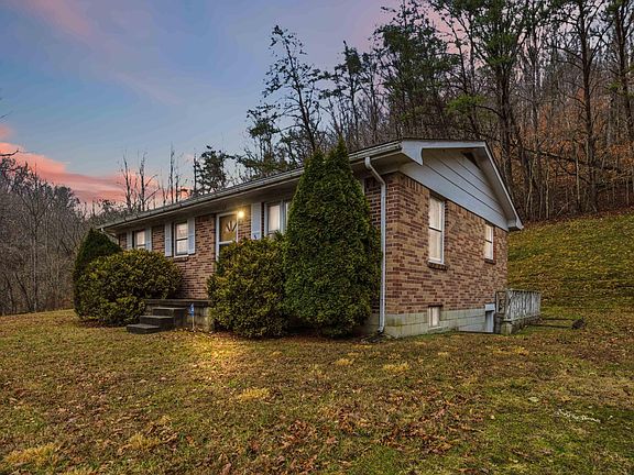 2nd image of 68 Star Gap Rd