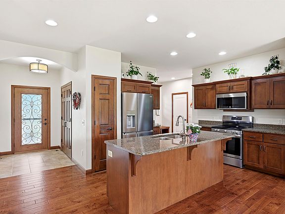 4th image of 1120 W Willis Way