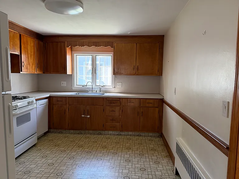 2 Coral St #1 — Photo 12