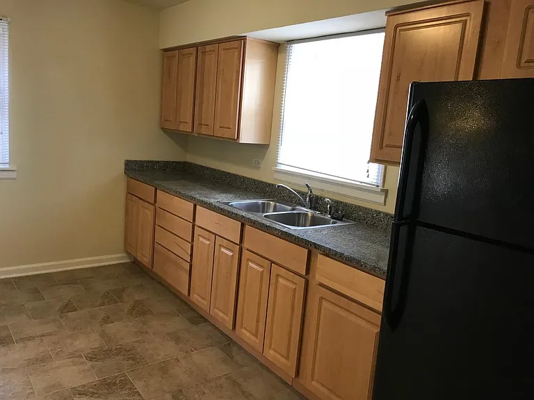 3415 S Schultz Dr — Photo 6