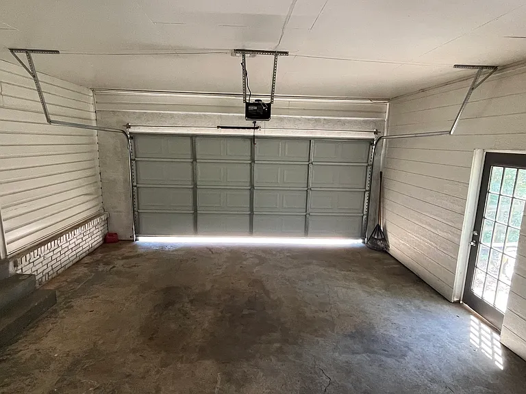 165 E Pecan Valley St — Photo 24