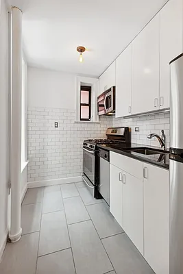 Rented by Corcoran | media 3