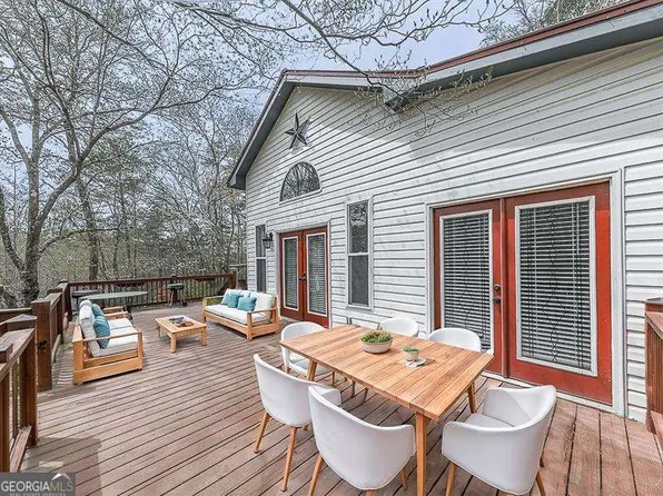 144 Banner Cir, Ellijay, GA 30540