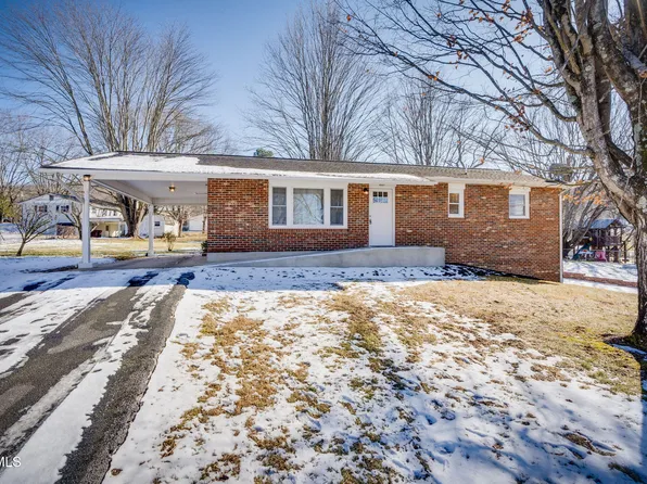 1527 Sun Valley Rd, Johnson City, TN 37604