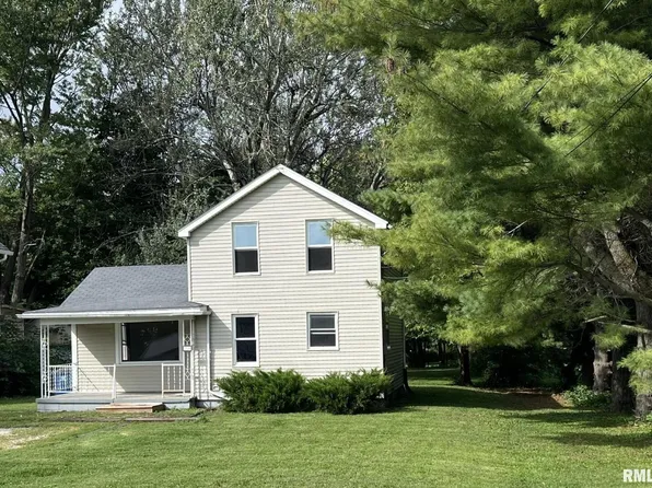 28 NW 8th Ave, Galva, IL 61434