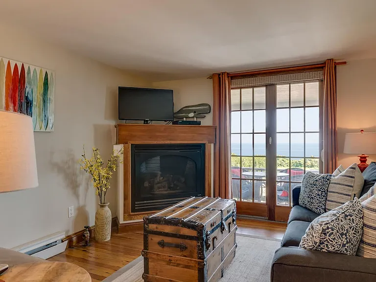681 Old Montauk Hwy — Photo 12