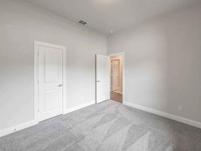 224 Gardenia Dr — Photo 26
