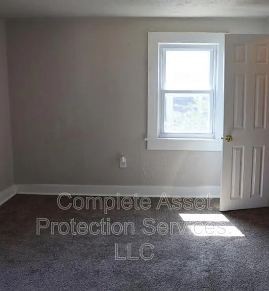 307 Washington St — Photo 15