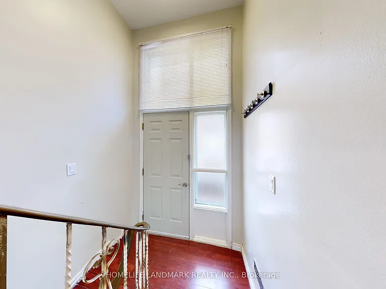 225 Pineway Blvd #BASEMENT — Photo 3