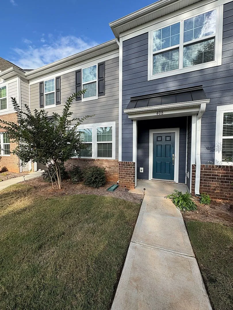 Building Photo - 408 Couchell Pl