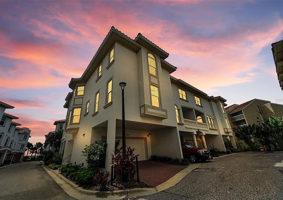 1st image of 1340 BAYSHORE BOULEVARD #304