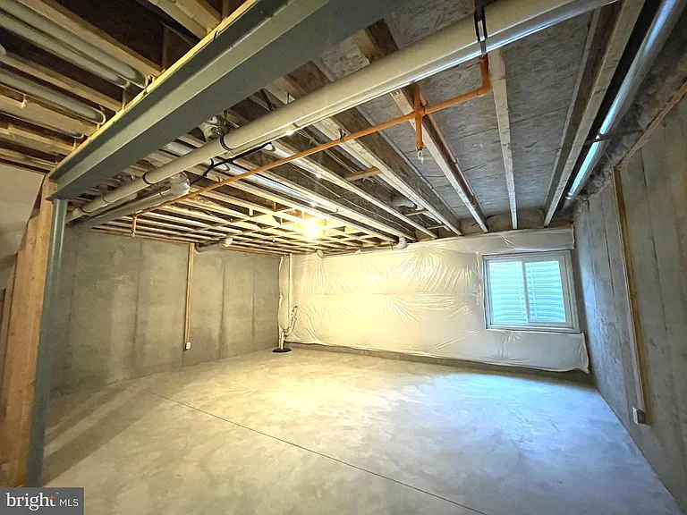 224 Lilac St — Photo 27