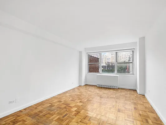 Rented by GoodRock Realty | media 4