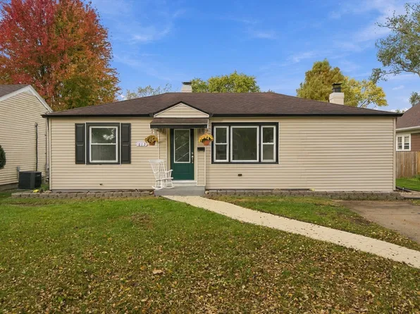 612 Cookane Ave, Elgin, IL 60120