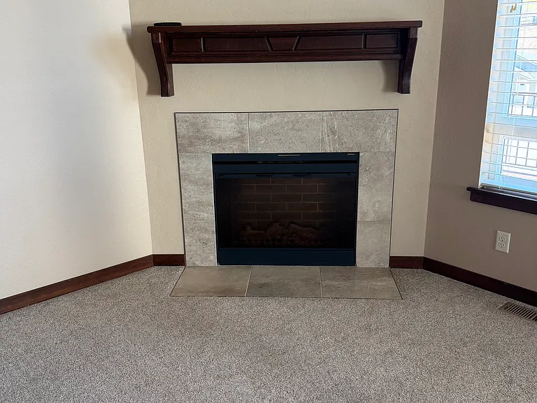 2075 NW Cascade Ave — Photo 5