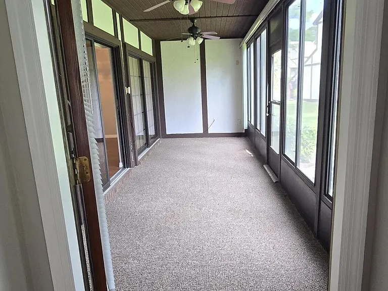 816 Greenwood Manor Cir #10 — Photo 37