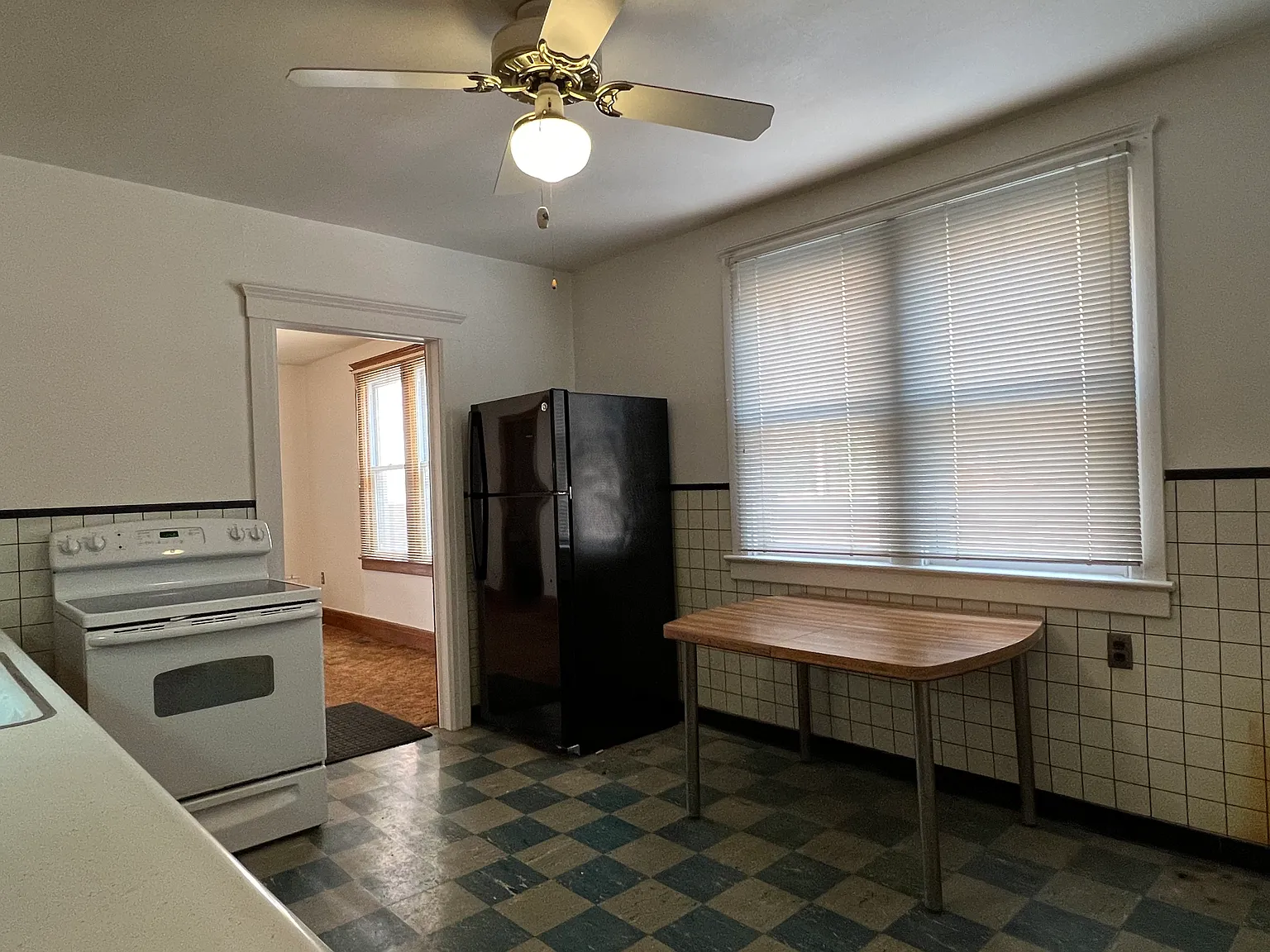 Evaline St, Hamtramck — Photo 4