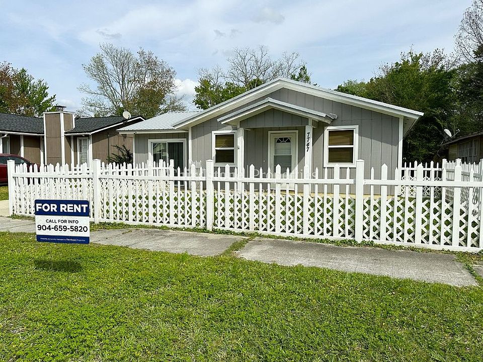 1st image of 7747 Club Duclay Dr