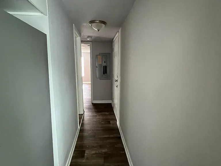 30 Winston Way — Photo 9