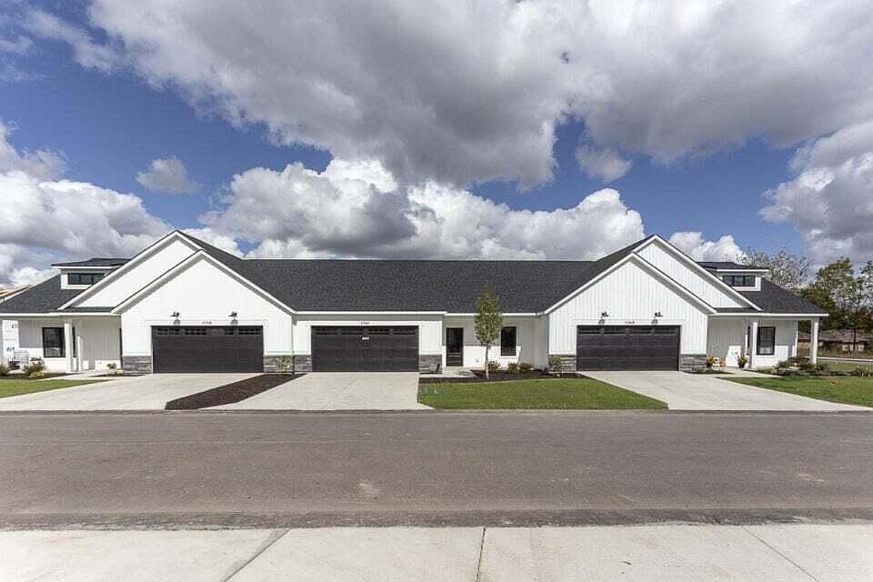 1st image of 6620 Sheldon Crossing Dr #21