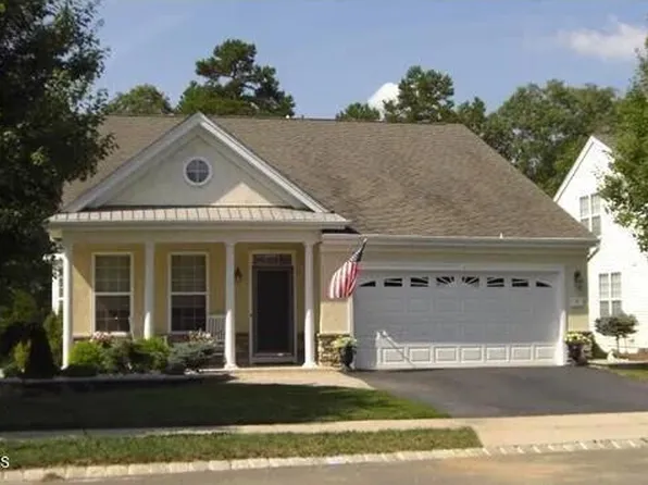 6 S Point Boulevard, Barnegat, NJ 08005