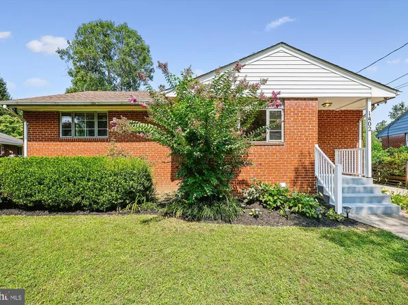 1402 Thornden Rd, Rockville, MD 20851