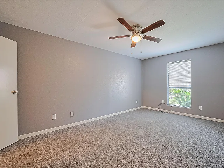 12905 Woodforest Blvd #107 — Photo 15