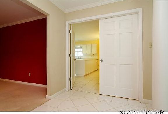 Double Doors to KitchenFR