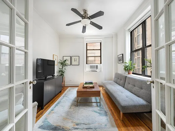 532 W 111th St APT 63, Manhattan, NY 10025