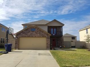 3210 Holstein Ln, Laredo, TX 78046