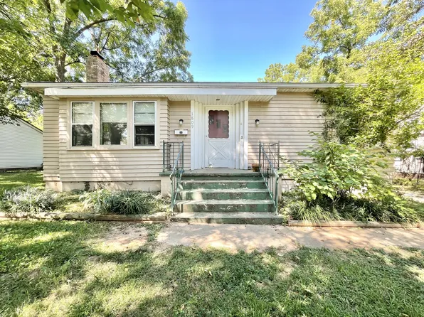 1809 S Missouri Avenue, Springfield, MO 65807