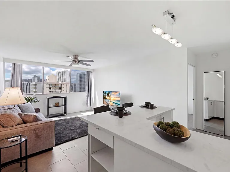 2421 Ala Wai Blvd #2 — Photo 5