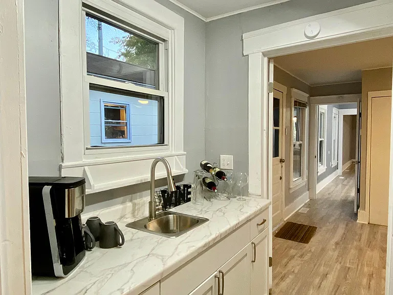 2059 May Ave — Photo 25