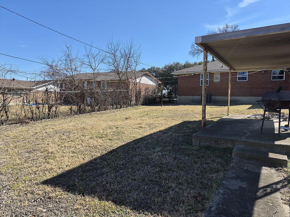 2nd image of 1911 Southerland Ave