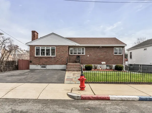 43 Englewood Ave, Chelsea, MA 02150